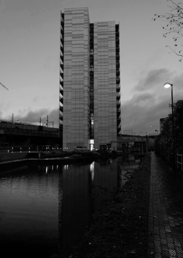 Fotografie getiteld "Manchester les jume…" door Michel Verna, Origineel Kunstwerk, Digitale fotografie