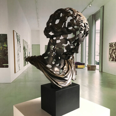 Sculpture titled "Essence classic Ele…" by Miguel Guía, Original Artwork, Bronze