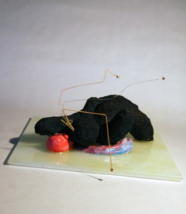 Sculpture titled "Camille n°3-09" by Mike Chanfreut (Mikee), Original Artwork, Paper maché