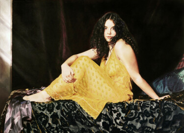 Schilderij getiteld "GIRL IN A YELLOW DR…" door Mike Smith, Origineel Kunstwerk, Olie