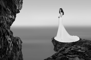 Photographie intitulée "The Bride Ⅳ Limited…" par Milan Karagic, Œuvre d'art originale, Photographie numérique
