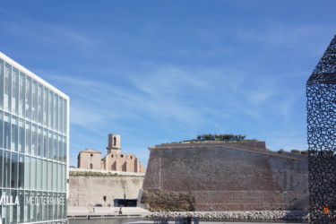 Fotografie mit dem Titel "Marseille Mucem et…" von Miodrag Aubertin, Original-Kunstwerk