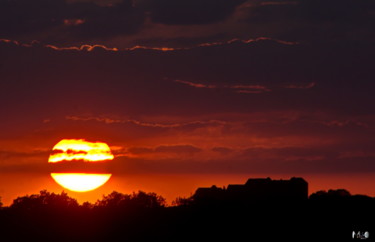 Fotografie mit dem Titel "Coucher de soleil 1…" von Miodrag Aubertin, Original-Kunstwerk