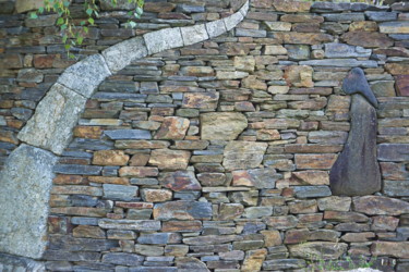 Photographie intitulée "Mur en pierre sèche…" par Miodrag Aubertin, Œuvre d'art originale