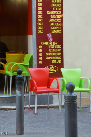 Fotografía titulada "Fauteuilles plastiq…" por Miodrag Aubertin, Obra de arte original