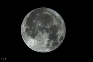 Photographie intitulée "La lune du 14.10.20…" par Miodrag Aubertin, Œuvre d'art originale, Photographie non manipulée