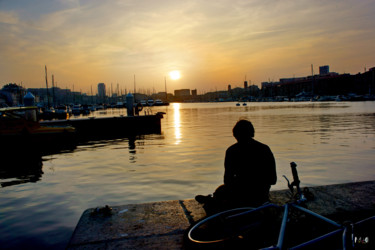 Photographie intitulée "Coucher de soleil à…" par Miodrag Aubertin, Œuvre d'art originale