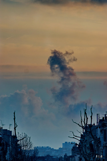 Photographie intitulée "ciel à Marseille" par Miodrag Aubertin, Œuvre d'art originale