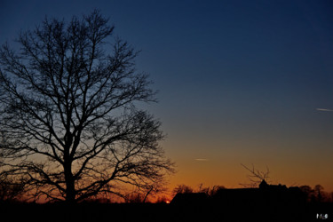 Photographie intitulée "coucher de soleil 1…" par Miodrag Aubertin, Œuvre d'art originale