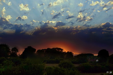 Photographie intitulée "coucher de soleil 1…" par Miodrag Aubertin, Œuvre d'art originale