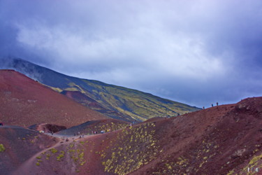 Fotografie getiteld "Etna - Cratère Silv…" door Miodrag Aubertin, Origineel Kunstwerk