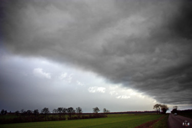 Photography titled "Nuages 75" by Miodrag Aubertin, Original Artwork