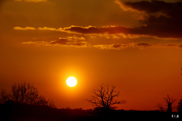 Photographie intitulée "coucher de soleil 06" par Miodrag Aubertin, Œuvre d'art originale