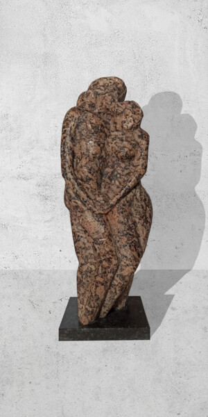 Скульптура под названием "Kiss of love" - Miraga Shahbazov, Подлинное произведение искусства, Камень