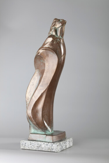 Скульптура под названием "AIR OF FREEDOM" - Mircea Puscas, Подлинное произведение искусства, Смола