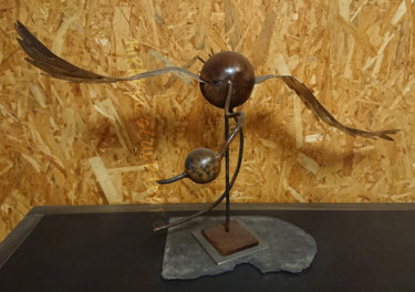 Sculpture titled "MADEMOISELLE -oisea…" by Mirinbeaujolais - Mirabelle, Original Artwork, Metals