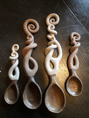 Sculpture titled "Spoons" by Miša Cajnko, Original Artwork, Clay