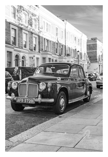 Photography titled "The UK Old Car" by Michaël B. (mkb_9t), Original Artwork, Digital Photography
