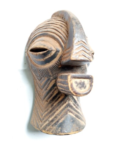 Escultura intitulada "Masque africain vin…" por Jafeth Moiane, Obras de arte originais, Madeira