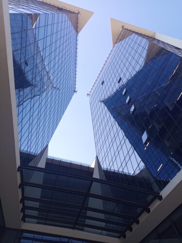 제목이 "Glass buildings, Mo…"인 사진 Jafeth Moiane로, 원작, 디지털