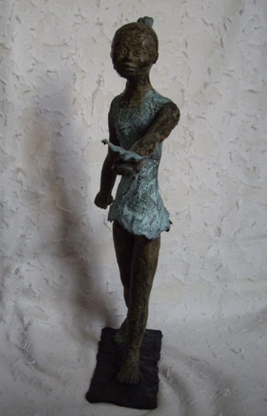 Sculpture intitulée "la fillette et l'oi…" par Michèle Lemée, Œuvre d'art originale