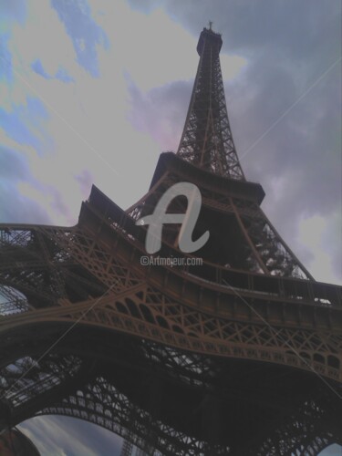 Fotografía titulada "Tour Eiffel" por Marie-Louise Trichet, Obra de arte original, Fotografía no manipulada