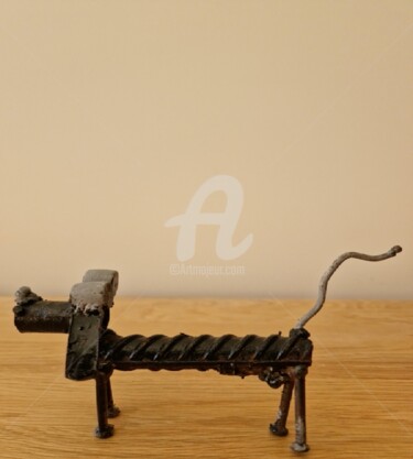 Rzeźba zatytułowany „Dog Dachshund” autorstwa Modern Art, Oryginalna praca, Metale
