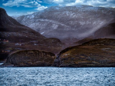 Fotografie mit dem Titel "Lofoten Mountains" von Monika Cherkaoui, Original-Kunstwerk, Digitale Fotografie