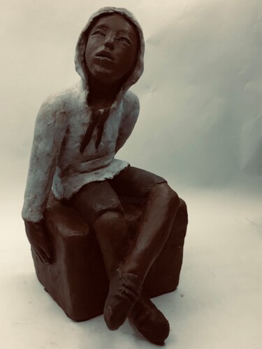 Sculpture titled "jean" by Monique Josié, Original Artwork, Clay