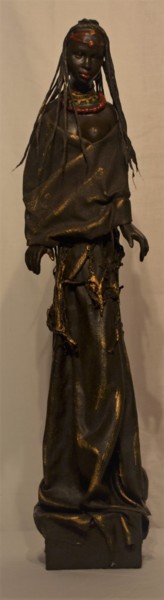 Skulptur mit dem Titel "Aissata" von Monique Schoonenburg (MSC), Original-Kunstwerk, Papier maché