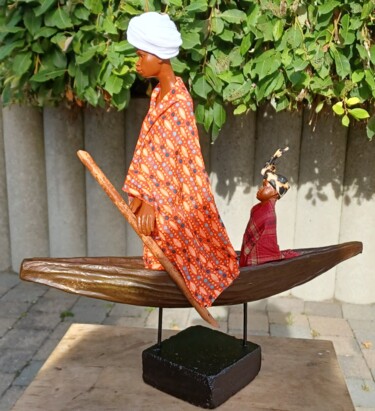 Escultura titulada "Masaï enfants" por Monique Schoonenburg (MSC), Obra de arte original, Papel maché