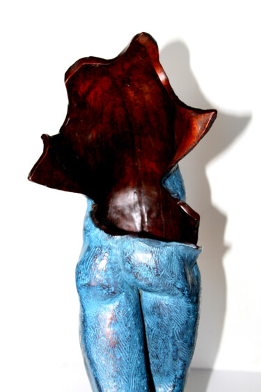Sculpture intitulée "La Marche du Siècle…" par Monique Vivian, Œuvre d'art originale, Métaux