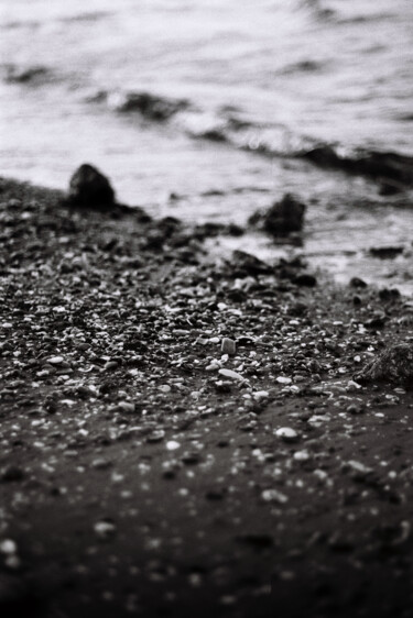 Φωτογραφία με τίτλο "Sea stills #1" από Monochrome Renditions, Αυθεντικά έργα τέχνης, Φωτογραφική ταινία