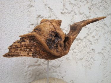 Sculpture titled "messagere.jpg" by Monro, Original Artwork, Wood