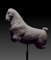 Sculpture titled "Equus 2" by Frédérique Montane, Original Artwork, Terra cotta