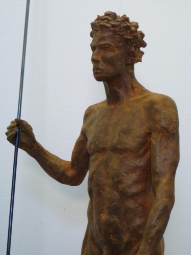 Skulptur mit dem Titel "Guerrier" von Monyke Mine-Lamare, Original-Kunstwerk, Harz
