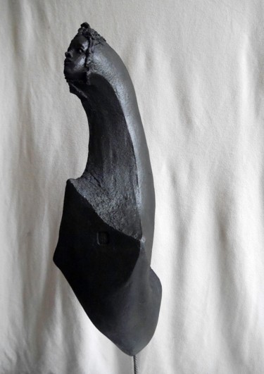 Sculpture titled "sans titre" by Monyke Mine-Lamare, Original Artwork, Terra cotta