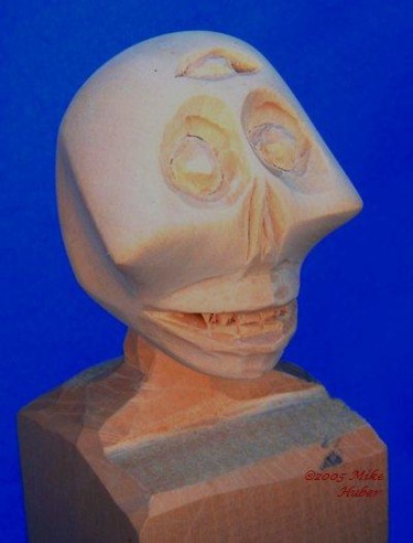 Skulptur mit dem Titel "Tricyclops" von Huber Mike, Original-Kunstwerk