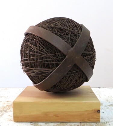 Sculpture titled "Sfera" by Morgese Giovanni, Original Artwork, Metals