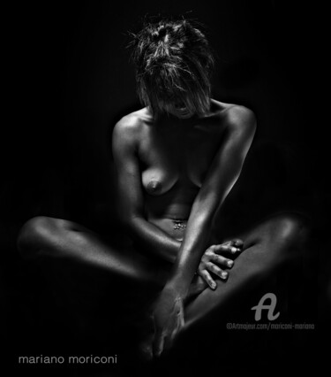 Digital Arts titled "body 3" by Mariano Moriconi, Original Artwork