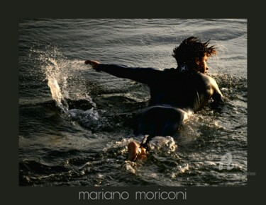 Fotografia intitolato "surf" da Mariano Moriconi, Opera d'arte originale, Fotografia digitale