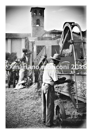 Fotografia intitolato "vita contadina" da Mariano Moriconi, Opera d'arte originale