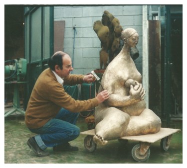 Скульптура под названием "Statua in Bronzo Mo…" - Luciano Morosi 1930 - 1994, Подлинное произведение искусства