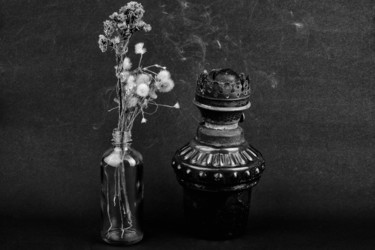 Photography titled "Vintage lamp" by Mortilika, Original Artwork