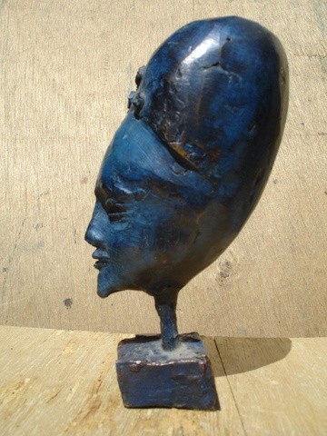 Sculpture intitulée "NEFERTITI" par Michel Moskovtchenko, Œuvre d'art originale, Métaux