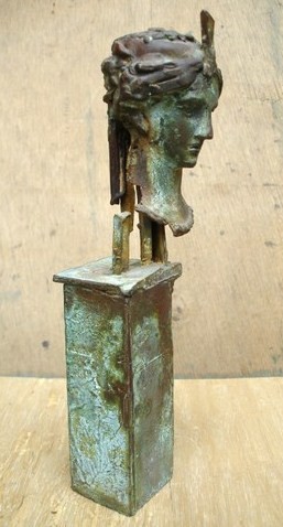 Sculpture intitulée "ARCHEO TETE ROMAINE" par Michel Moskovtchenko, Œuvre d'art originale, Métaux