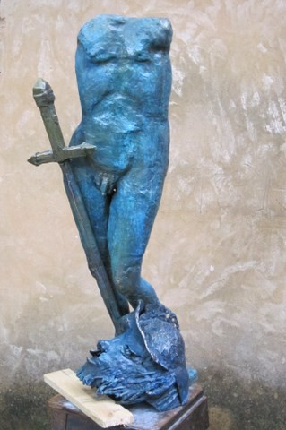 Sculptuur getiteld "DAVID ET GOLIATH" door Michel Moskovtchenko, Origineel Kunstwerk, Plastic