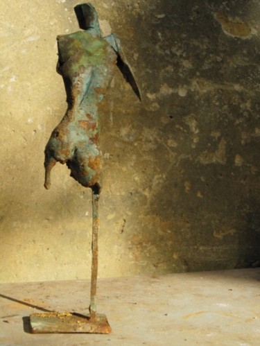Sculpture intitulée "PATINE ANTIQUE II" par Michel Moskovtchenko, Œuvre d'art originale, Métaux