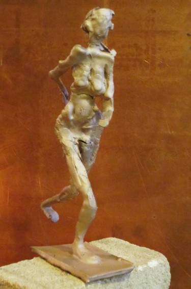 Sculpture titled "LE MARATHON" by Michel Moskovtchenko, Original Artwork, Metals