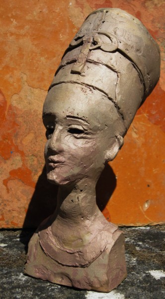 Sculpture intitulée "NEFERTITI" par Michel Moskovtchenko, Œuvre d'art originale, Métaux